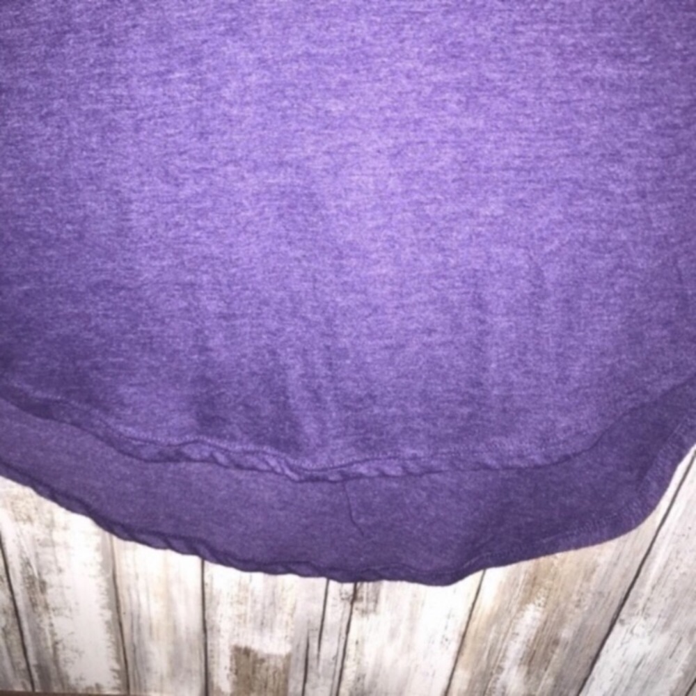 LSU Tigers High Low Tee Purple Gold Women’s Small NCAA Shirt - Picture 3 of 5